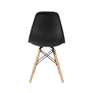 Krzesło- sakndynawskie czarne-yrke.jpg