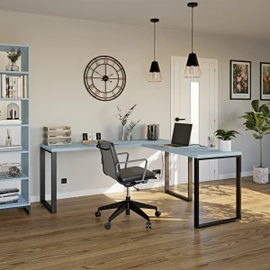 Stylowe biurko narożne loft niebieskie w industrialnej przestrzeni.webp